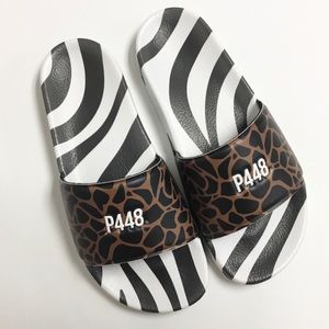 P448 Super Water Resistant Slide Sandal - Zebra/Oleo - Size 39
